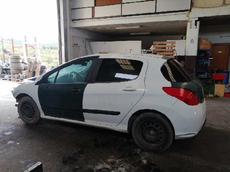 peugeot 308 del año 2011