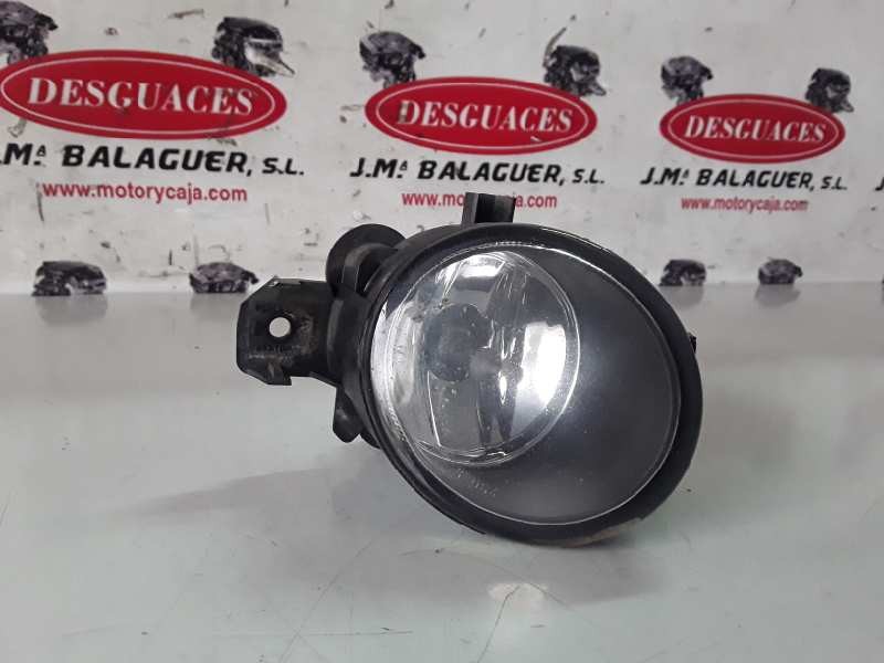 Recambio de faro antiniebla izquierdo para renault clio ii fase ii (b/cb0) d4f712 referencia OEM IAM 8200002469  
