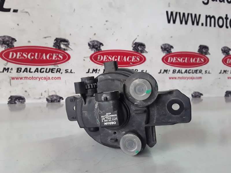 Recambio de faro antiniebla izquierdo para renault clio ii fase ii (b/cb0) d4f712 referencia OEM IAM 8200002469  