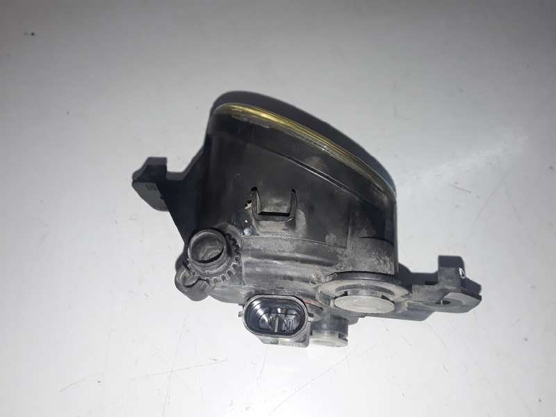 Recambio de faro antiniebla izquierdo para renault clio ii fase ii (b/cb0) d4f712 referencia OEM IAM 8200002469  
