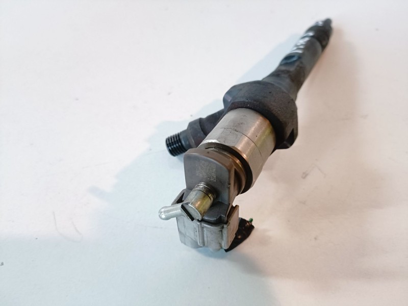 Recambio de inyector para mazda 6 familiar (gh) r2aa referencia OEM IAM R2AA13H50  