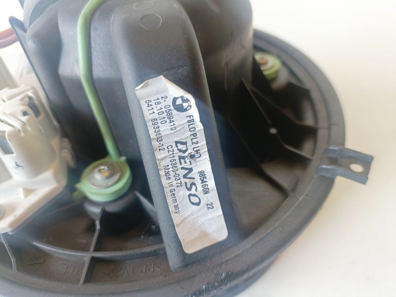 Recambio de ventilador calefaccion para bmw serie 3 berlina (e90) 204d4 referencia OEM IAM 985466N  