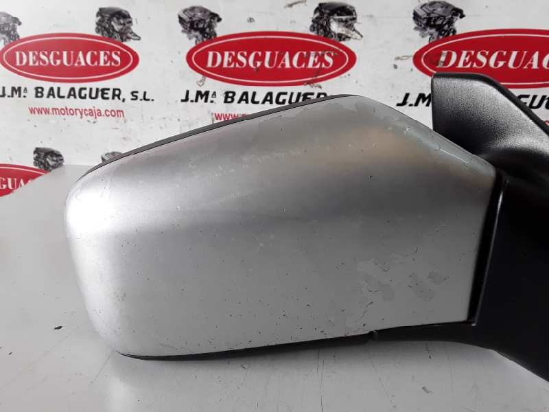 Recambio de retrovisor derecho para volvo v40 familiar d4192t3 referencia OEM IAM 0117373/0117374/0117375  