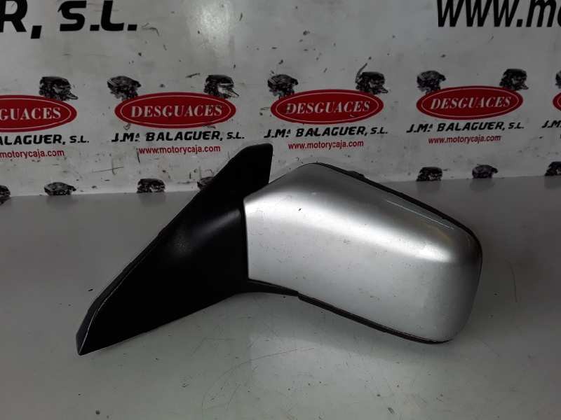 Recambio de retrovisor izquierdo para volvo v40 familiar d4192t3 referencia OEM IAM 0117373/0117374/0117375  