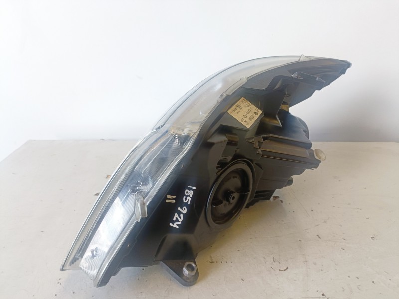 Recambio de faro derecho para mercedes-benz vito tourer (447) r9n402 referencia OEM IAM A4479067800  