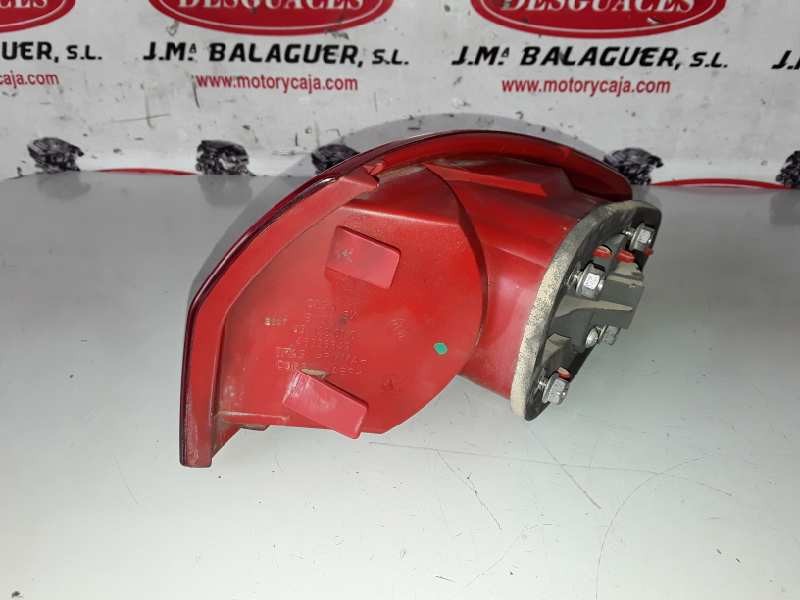 Recambio de piloto trasero izquierdo para alfa romeo 147 (190) 937a5000 referencia OEM IAM 46556349/03322010  