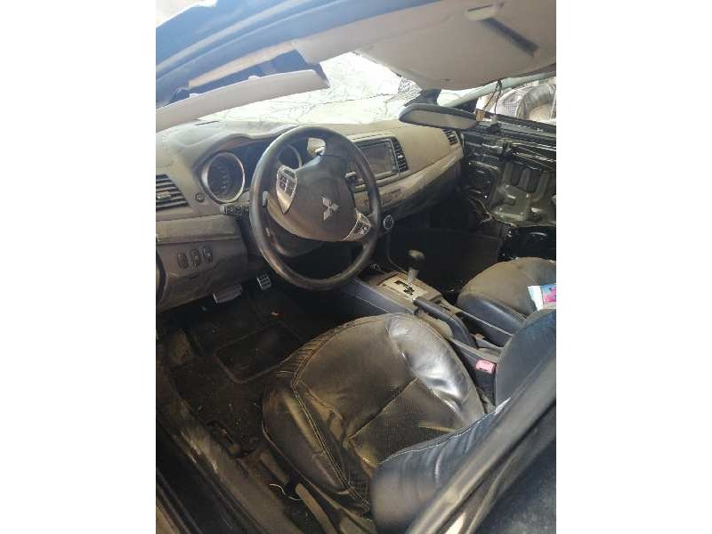 mitsubishi lancer berlina (cy0) del año 2008