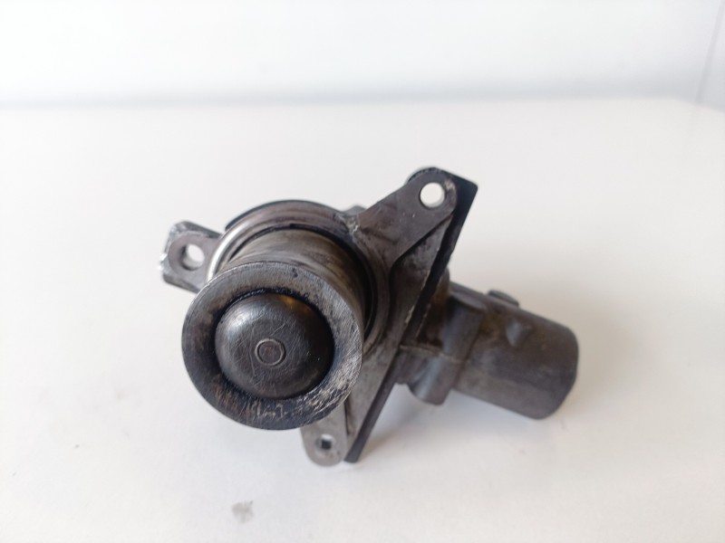 Recambio de valvula egr para nissan qashqai (j11e) k9k873 referencia OEM IAM 8200561269A  