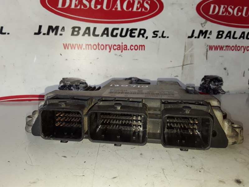 Recambio de centralita motor uce para renault trafic ii combi f9q760 referencia OEM IAM 0281011529/8200389519/1039S04808/HOM8200