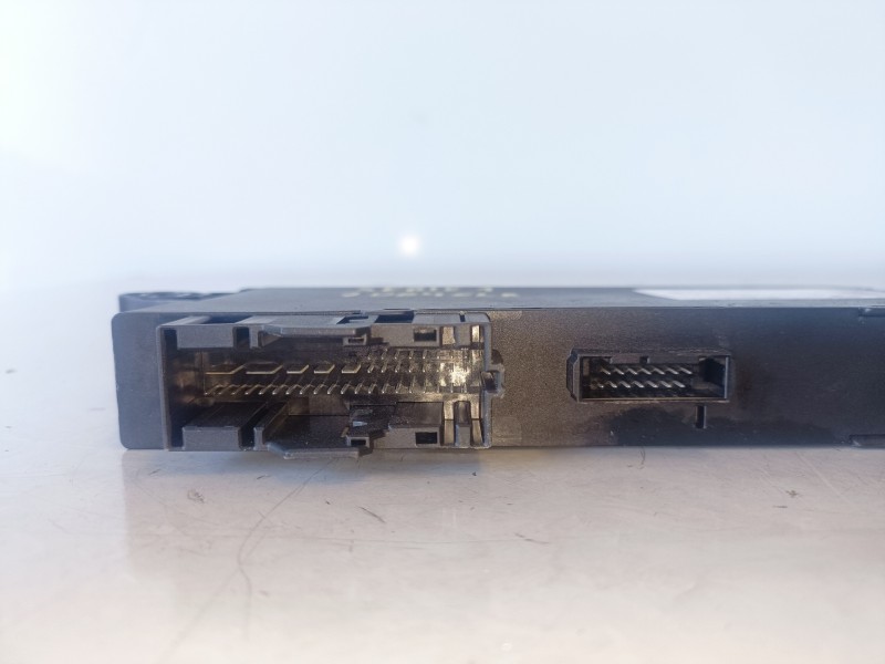 Recambio de centralita cierre para bmw serie 1 berlina (e81/e87) n47d20a referencia OEM IAM 6135914722601  