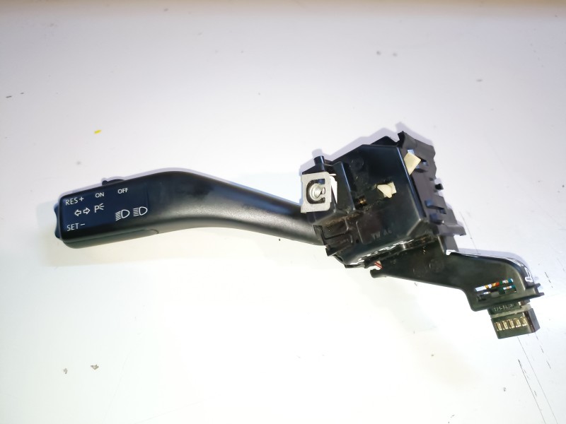 Recambio de mando luces para seat leon (1p1) bxe referencia OEM IAM 1K0953513A  