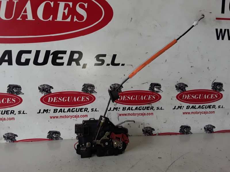 Recambio de cerradura puerta trasera derecha para audi a4 berlina (8e) avf referencia OEM IAM 8E0839016C  