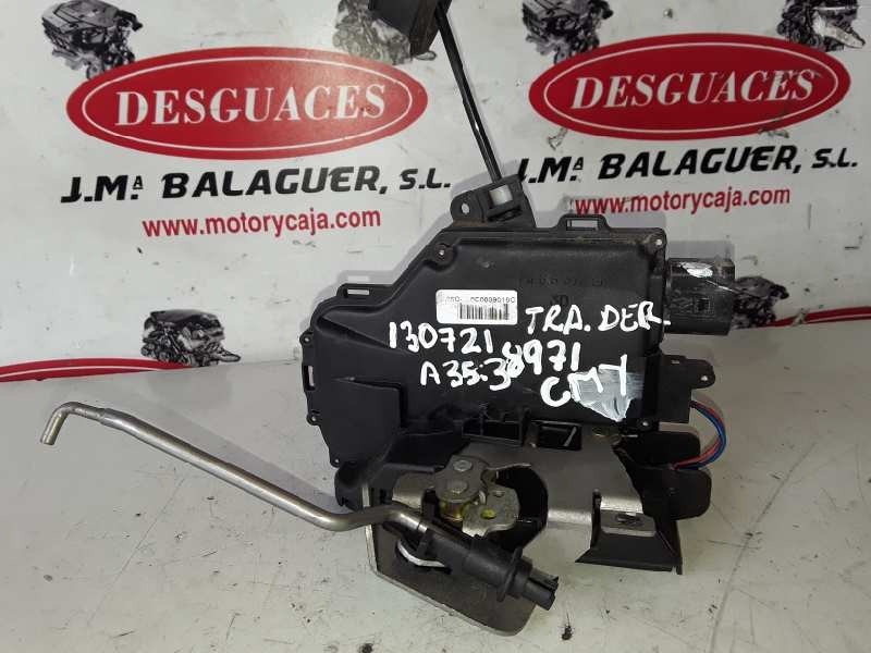 Recambio de cerradura puerta trasera derecha para audi a4 berlina (8e) avf referencia OEM IAM 8E0839016C  