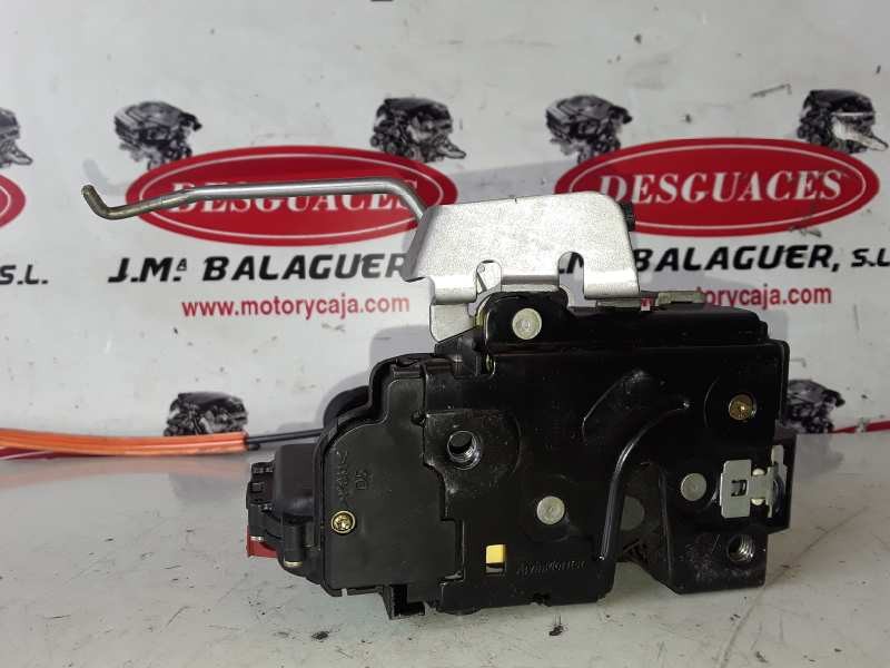 Recambio de cerradura puerta trasera derecha para audi a4 berlina (8e) avf referencia OEM IAM 8E0839016C  