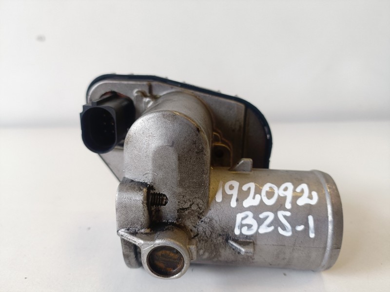 Recambio de caja mariposa para nissan qashqai (j11e) k9k873 referencia OEM IAM 8200302798D  