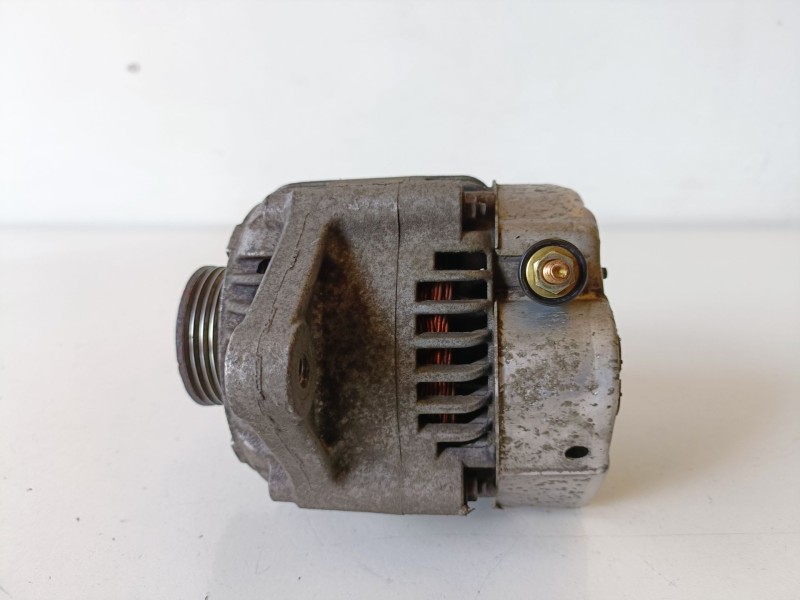 Recambio de alternador para suzuki jimny (sn/fj) g13bb referencia OEM IAM 3140081A0  