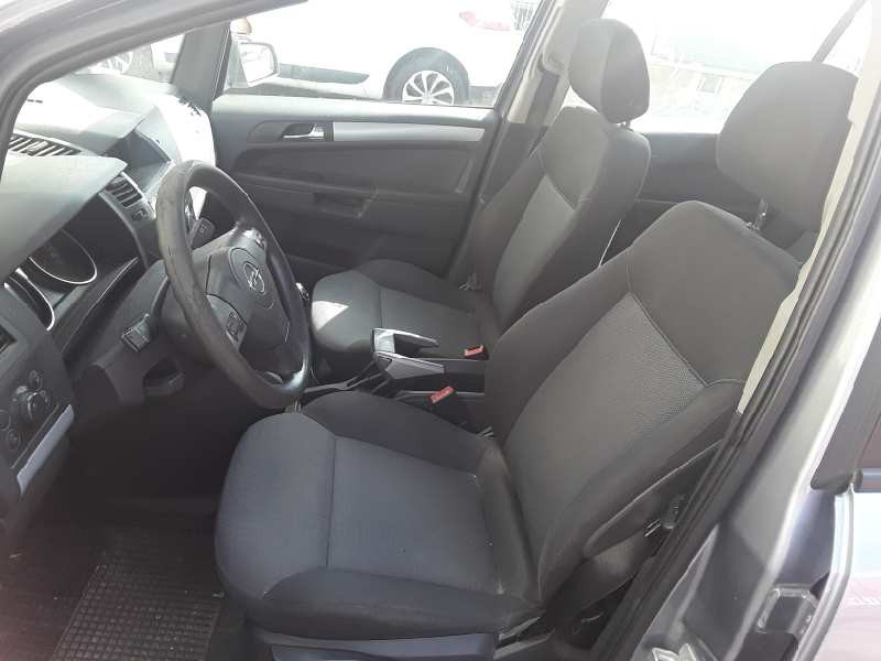 opel zafira b del año 2006