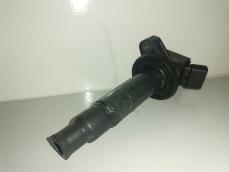 Recambio de bobina encendido para toyota avensis berlina (t25) 1zzfe referencia OEM IAM 9008019019  