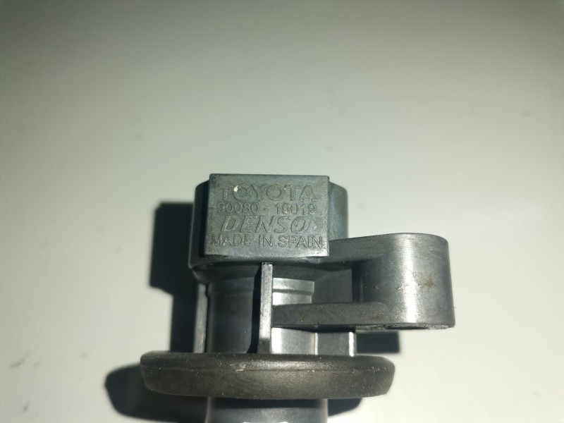 Recambio de bobina encendido para toyota avensis berlina (t25) 1zzfe referencia OEM IAM 9008019019  