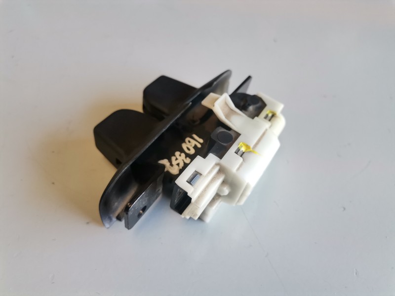 Recambio de cerradura maletero / porton para renault scenic ii (jm) f9q812 referencia OEM IAM   