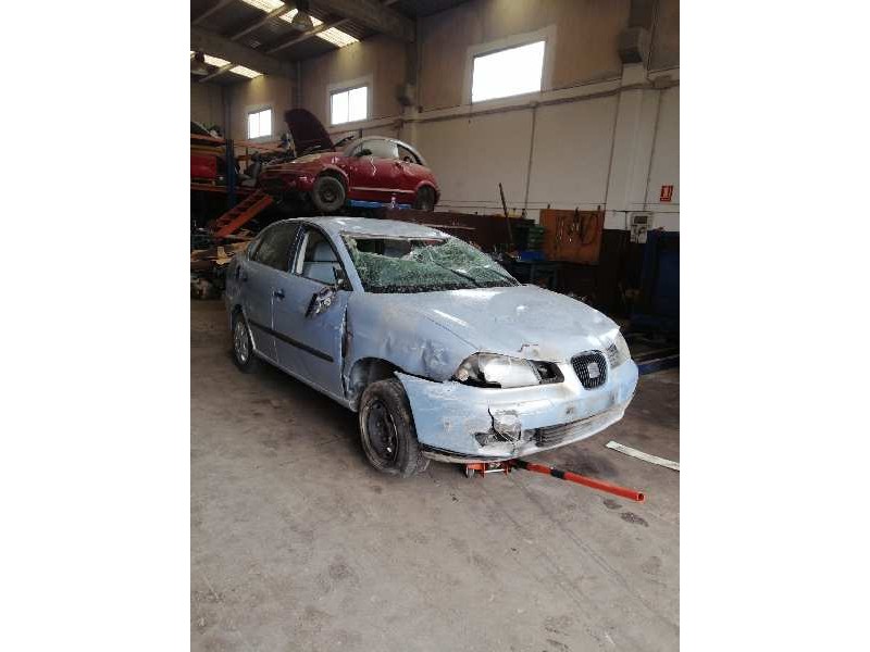seat cordoba berlina (6l2) del año 2003