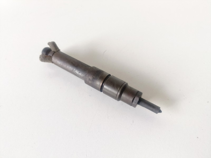 Recambio de inyector para audi a4 berlina (b5) 1z referencia OEM IAM 028130201G  