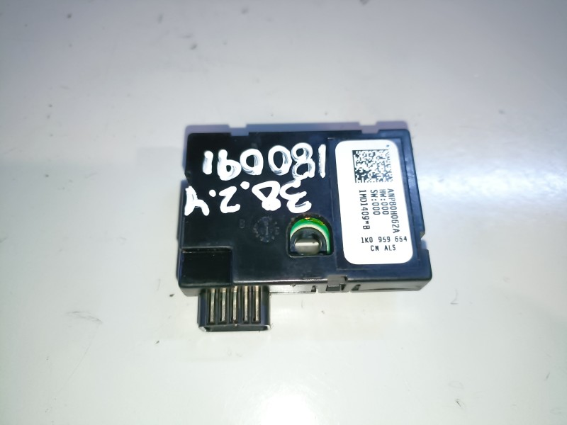 Recambio de modulo electronico para seat leon (1p1) bxe referencia OEM IAM 1K0959654  