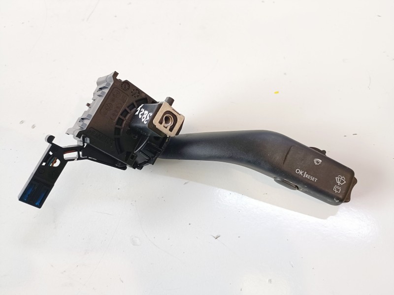 Recambio de mando limpia para volkswagen golf v (1k1)(10.2003) bkd referencia OEM IAM 1K0953519A  