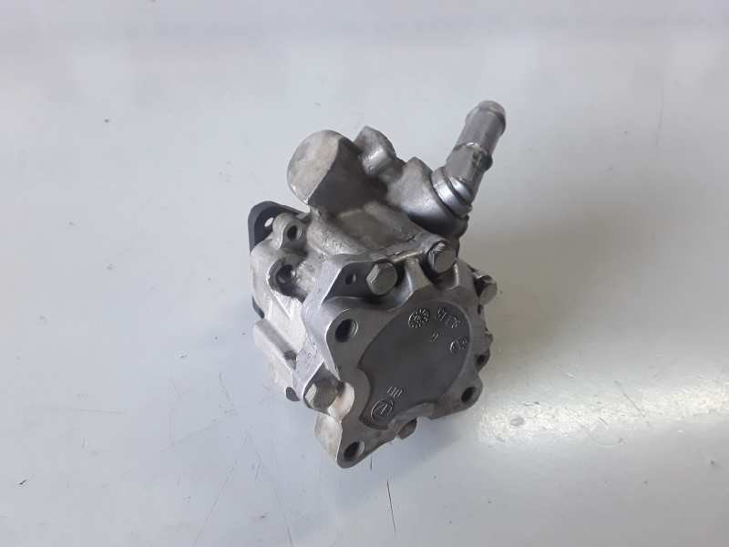Recambio de bomba direccion para bmw serie 3 touring (e91) 204d4 referencia OEM IAM 7692974546  
