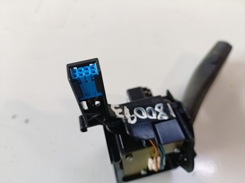 Recambio de mando limpia para volkswagen golf v (1k1)(10.2003) bkd referencia OEM IAM 1K0953519A  