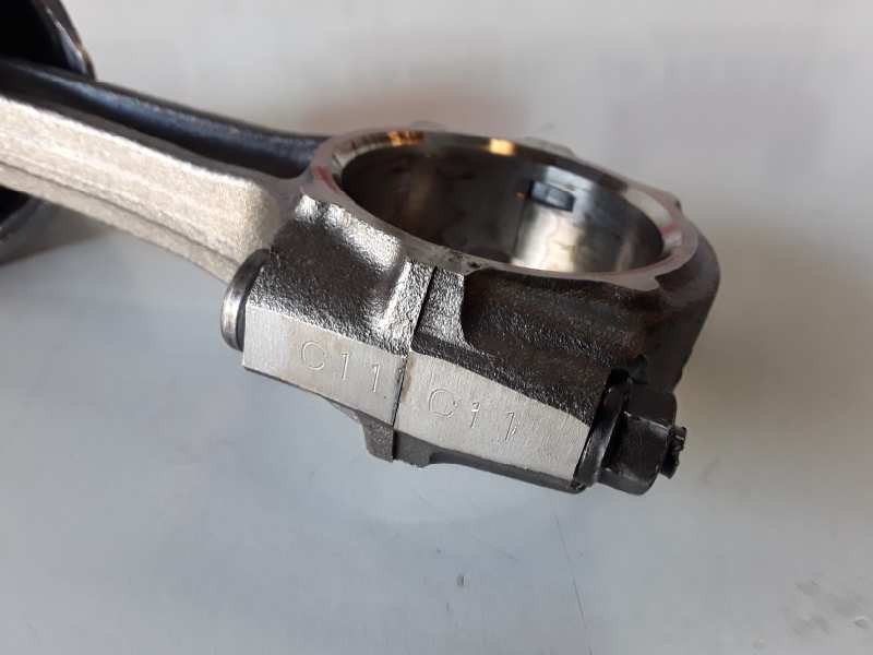 Recambio de piston para mitsubishi montero (v60/v70) 4m41 referencia OEM IAM   