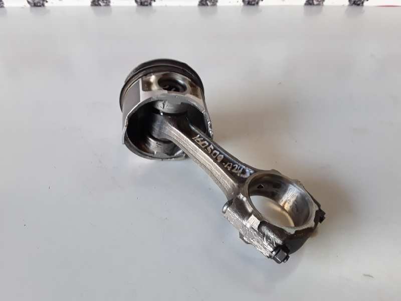 Recambio de piston para mitsubishi montero (v60/v70) 4m41 referencia OEM IAM   