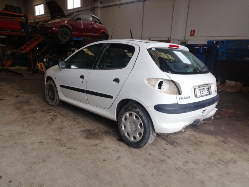 peugeot 206 del año 2002
