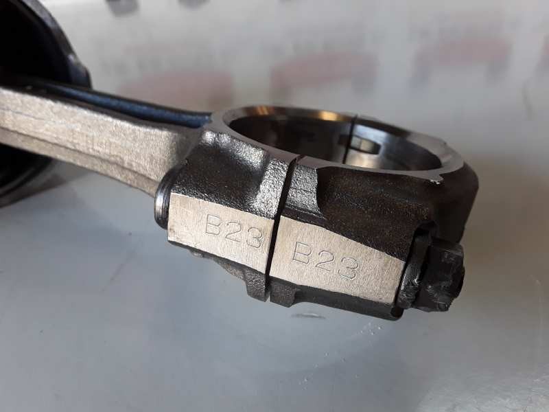 Recambio de piston para mitsubishi montero (v60/v70) 4m41 referencia OEM IAM   