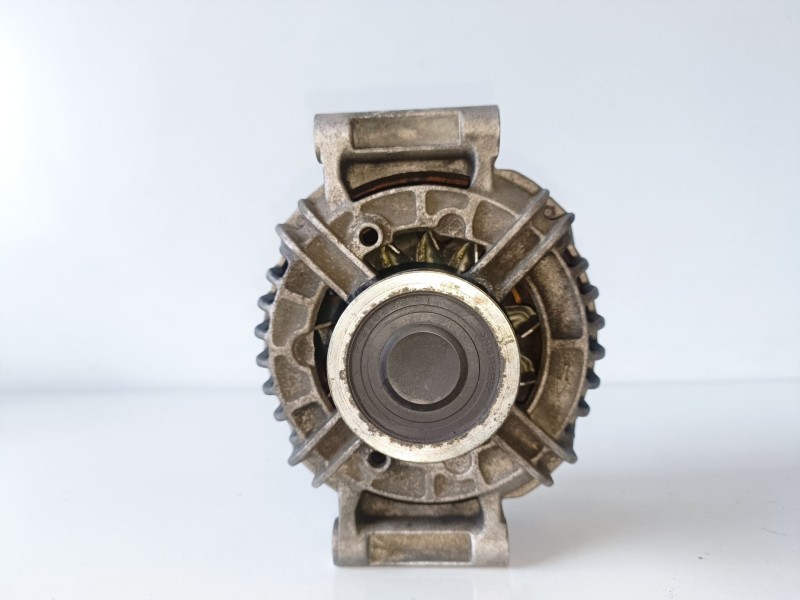 Recambio de alternador para audi a3 (8p1) ccza referencia OEM IAM 06B903016AB  