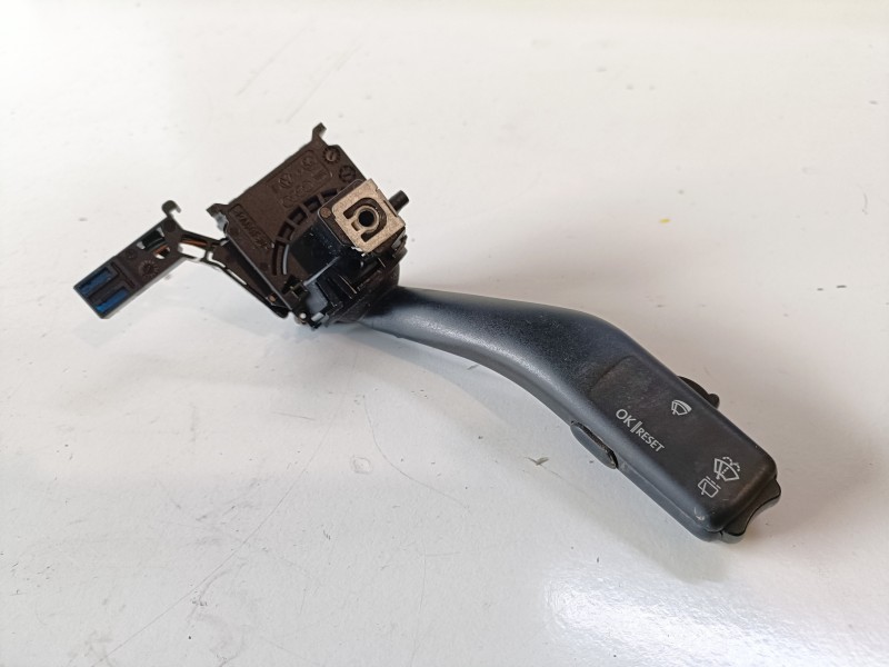 Recambio de mando limpia para volkswagen golf v (1k1)(10.2003) bkd referencia OEM IAM 1K0953519A  