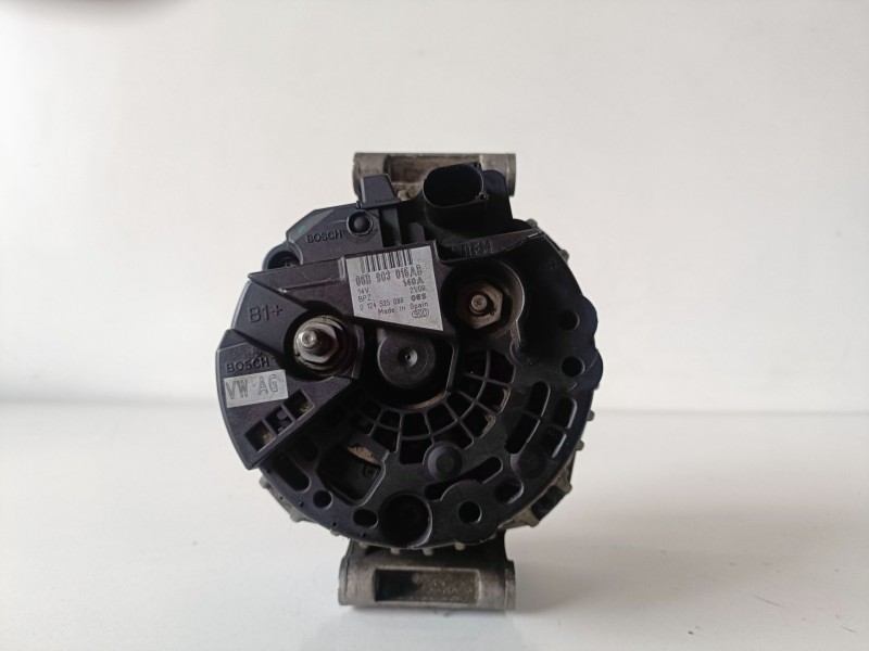 Recambio de alternador para audi a3 (8p1) ccza referencia OEM IAM 06B903016AB  