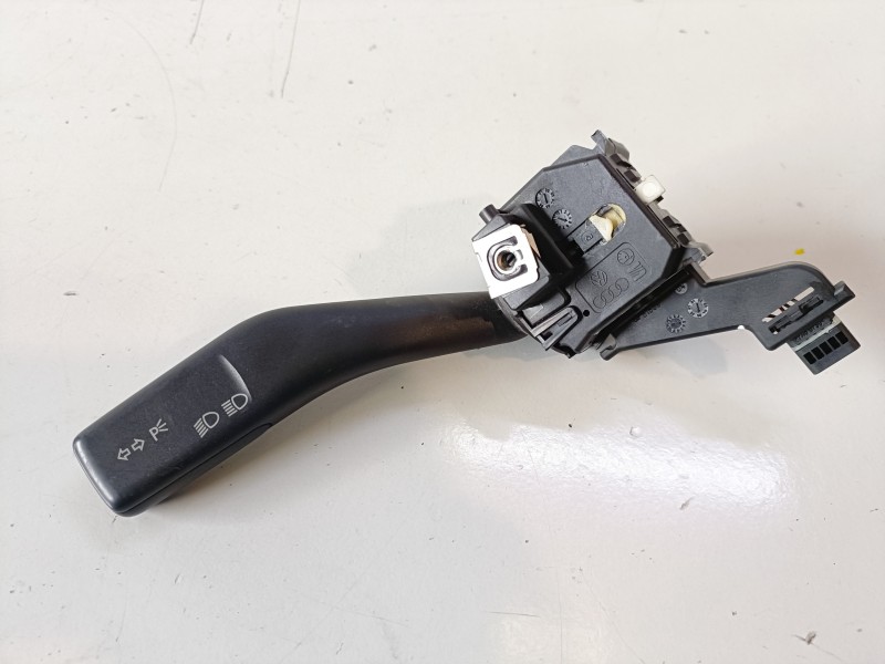 Recambio de mando luces para volkswagen golf v (1k1)(10.2003) bkd referencia OEM IAM 1K0953513  
