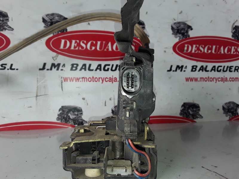 Recambio de cerradura puerta trasera derecha para seat toledo (1m2) ahf referencia OEM IAM   