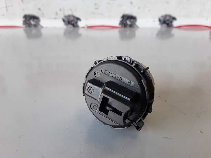 Recambio de no identificado para renault scenic ii (jm) f9q804 referencia OEM IAM 2211325B  