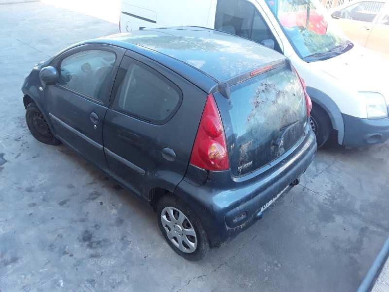 peugeot 107 del año 2009