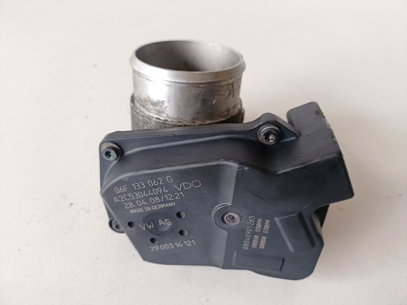 Recambio de caja mariposa para audi a3 (8p1) ccza referencia OEM IAM 06F133062G  