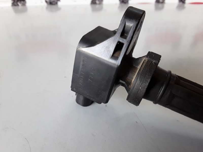 Recambio de bobina encendido para suzuki grand vitara (jb/jt) j20a referencia OEM IAM 3340065J0/H6T11371/7712  