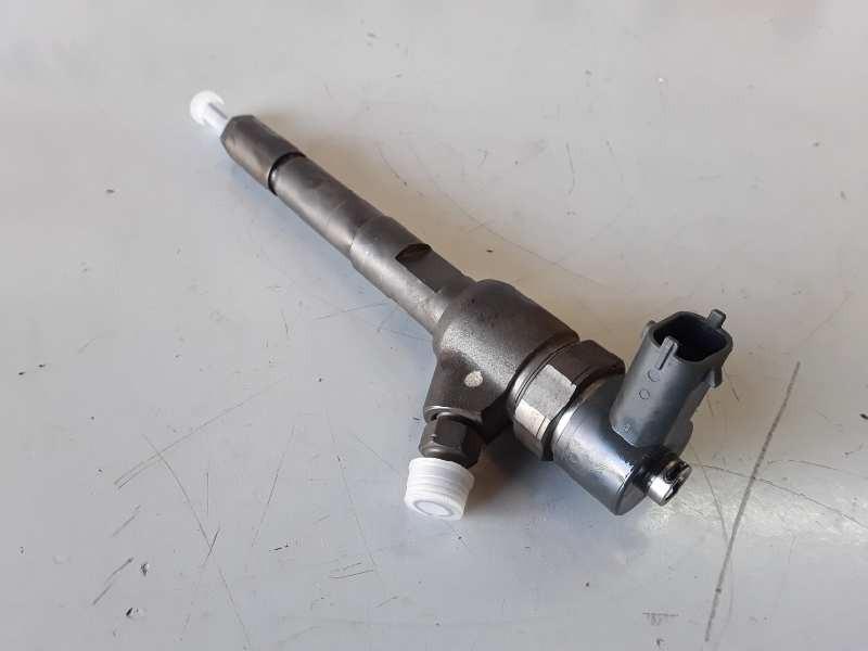 Recambio de inyector para suzuki ignis (rm/mh) z13dt referencia OEM IAM 0445110083  