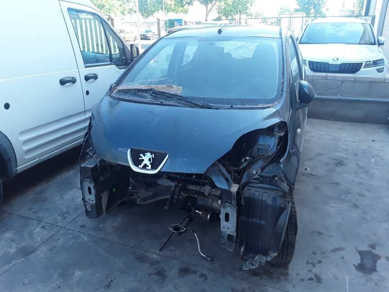 peugeot 107 del año 2009