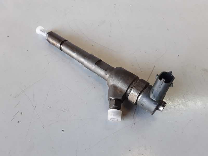 Recambio de inyector para suzuki ignis (rm/mh) z13dt referencia OEM IAM 0445110083  