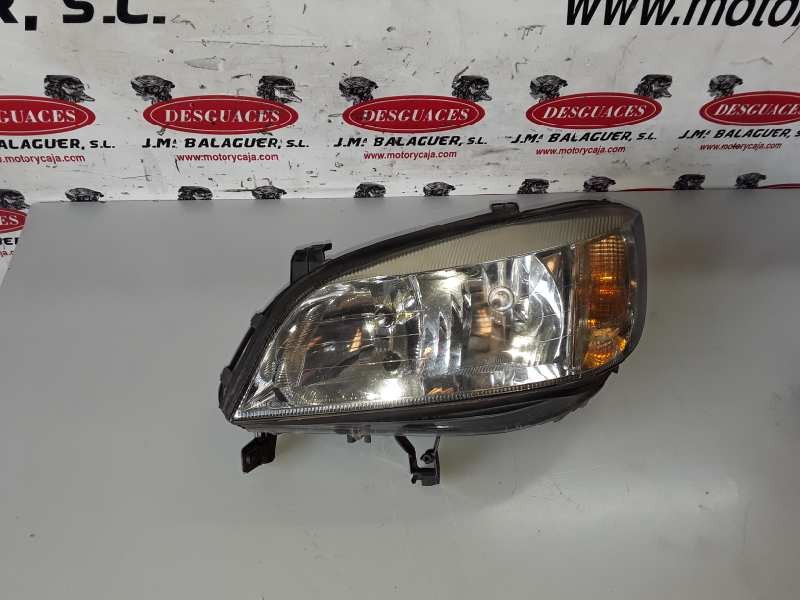 Recambio de faro izquierdo para opel zafira a y22dtr referencia OEM IAM   