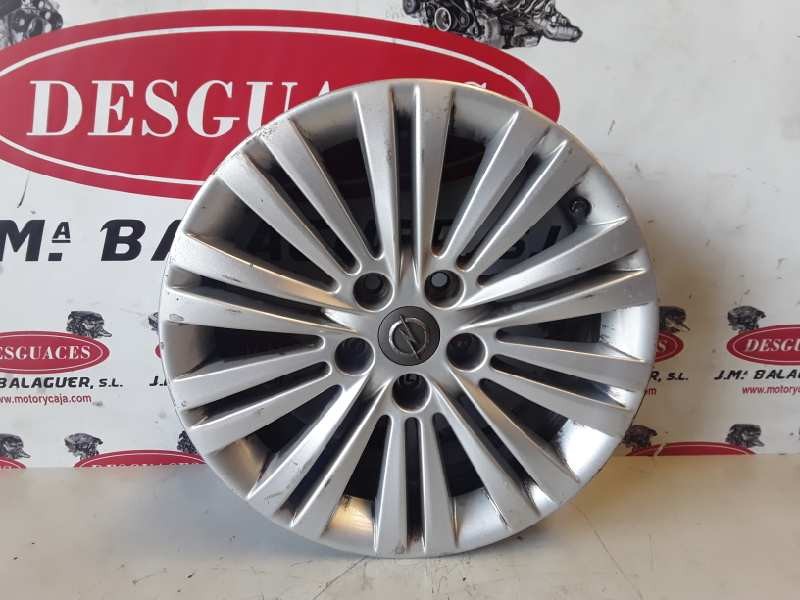 Recambio de juego llantas para opel astra j berlina 5p b16dtl referencia OEM IAM 17X7/IS44/AAVSTITAN  