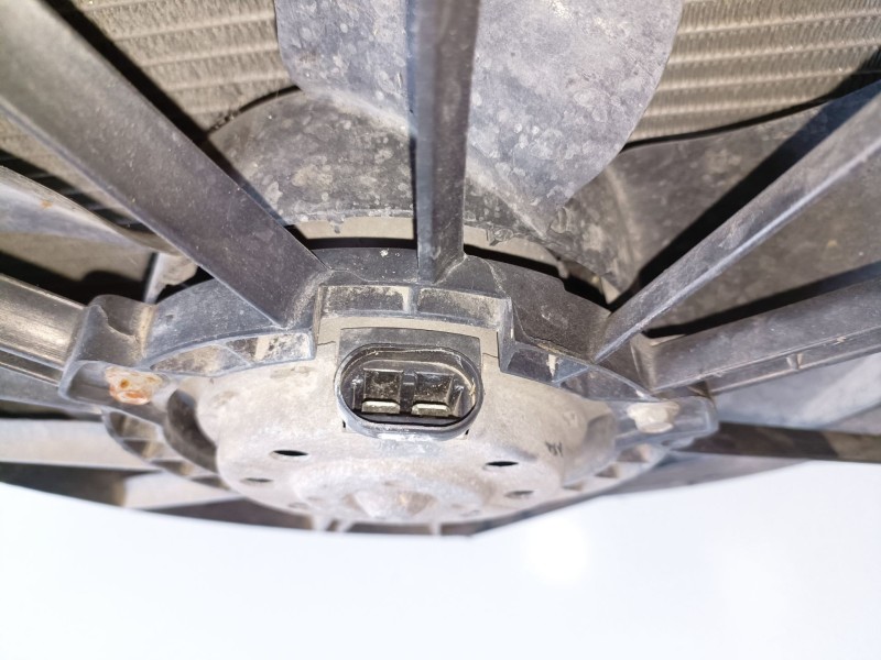 Recambio de electroventilador para renault kangoo i (f/kc0) f9q790 referencia OEM IAM 8200114039  