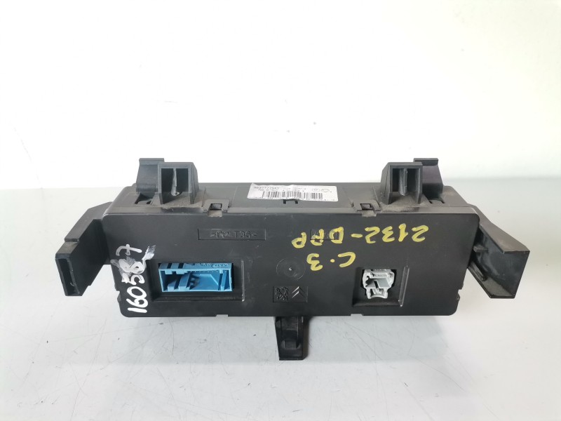 Recambio de mando climatizador para citroen c3 8hx referencia OEM IAM 96377775XT  